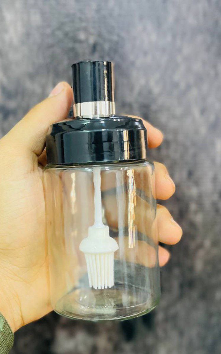 برطمان زجاج بالفرشاه او المعلقة