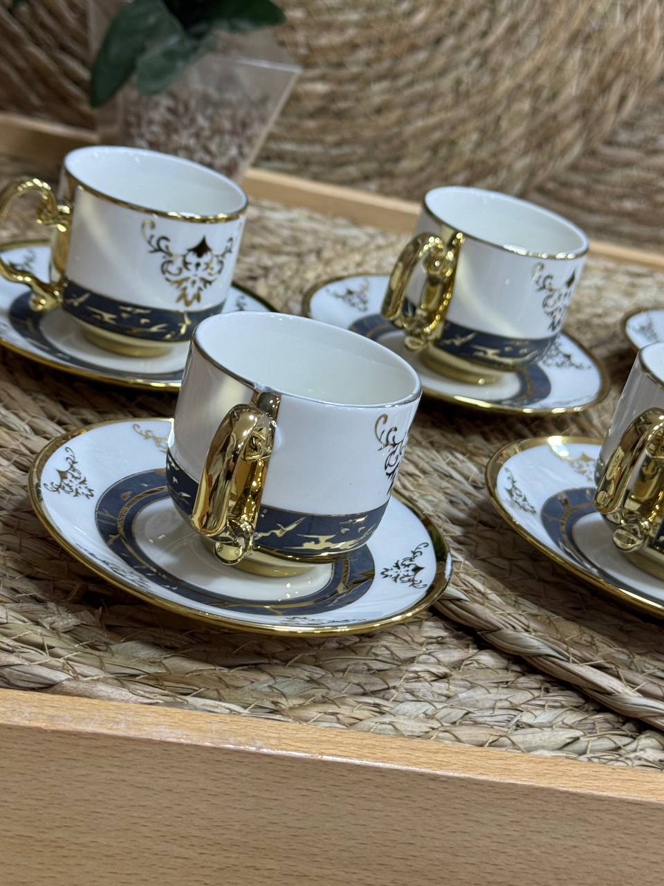 طقم قهوة بورسلين 6 قطعة أبيض فى جولد مجزع مربيل اسود مستورد
