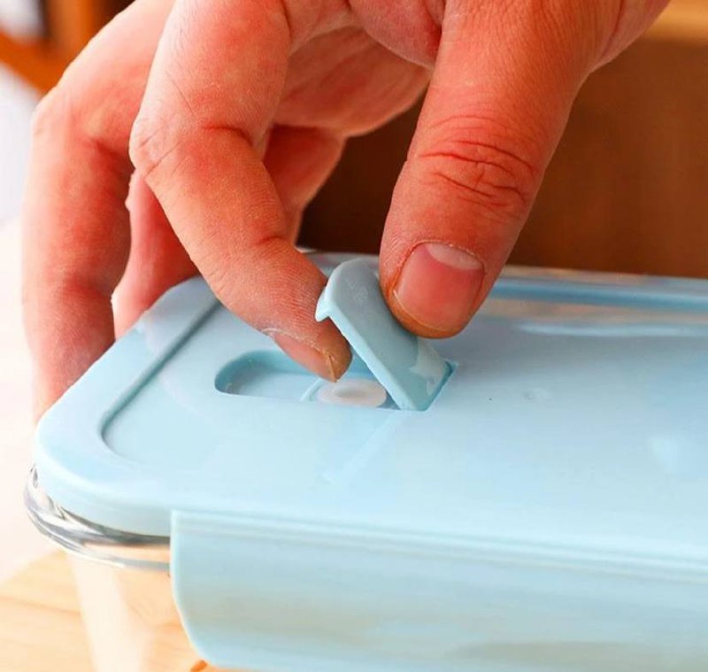 طقم طواجن فرن وطقم علب تلاجه وكمان علب حفظ طعام للسفر والرحلات والمدرسه والجامعه