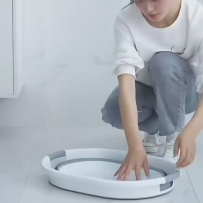 باسكت غسيل سيليكون بسعة تصل إلى 38 لتر، يتميز بتصميم قابل للطي لتوفير مساحة التخزين عند عدم الاستخدام. مزود بيد مريحة تسهل حمله ونقله، مما يجعله مثالياً للاستخدام اليومي في المنزل أو أثناء السفر